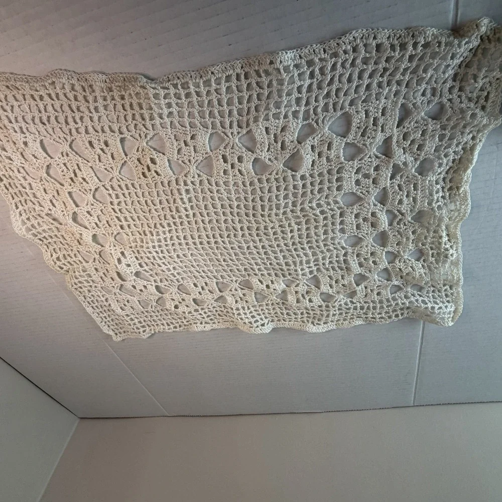 Vintage Victorian White Ivory Cottagecore Crochet Doily Rectangle Decor 4 PC Set